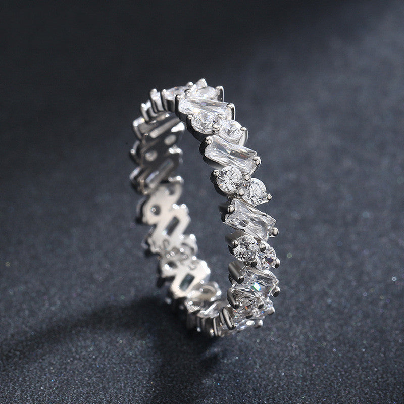 Saravéa S925 Sterling Silver Geometric Halo Ring – Luxe Inlaid Circle