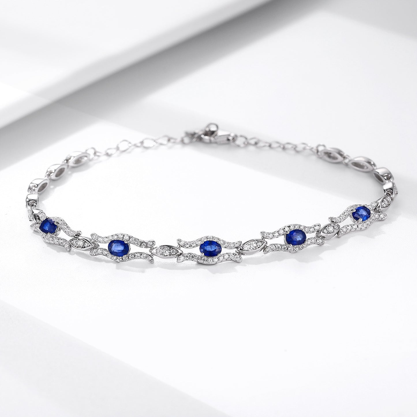 Saravéa Nocturne Sapphire Bracelet