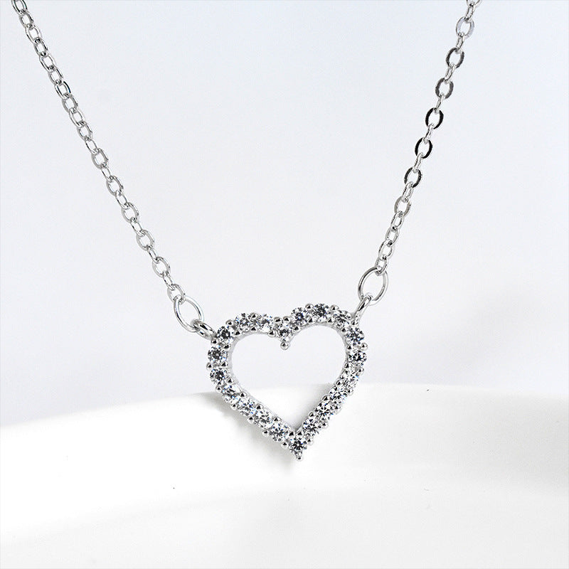 Saravéa L’Amour Heart Neclace